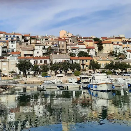 Romantic Coastal House In Old Town Of Nyaraló